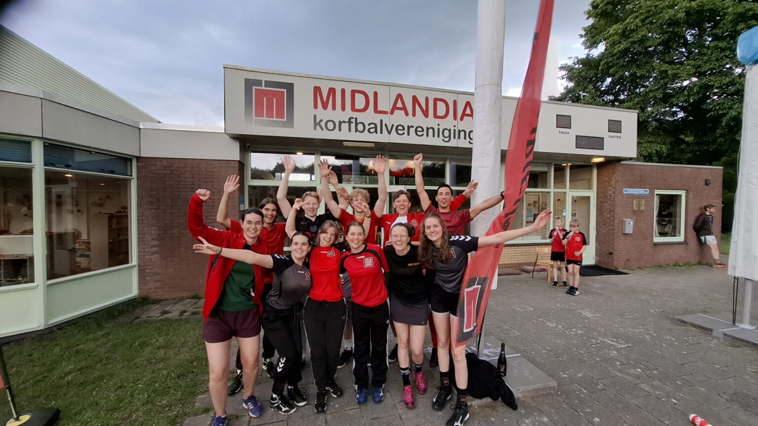 Trainer/Coach Midlandia 1
